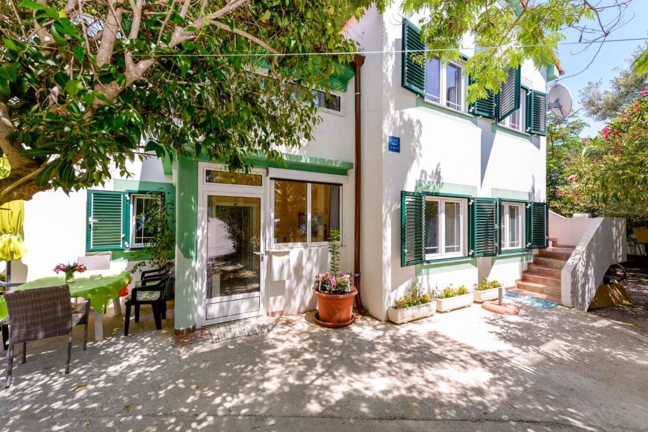 Apartments In Vir/Insel Vir 34750 Bagian luar foto