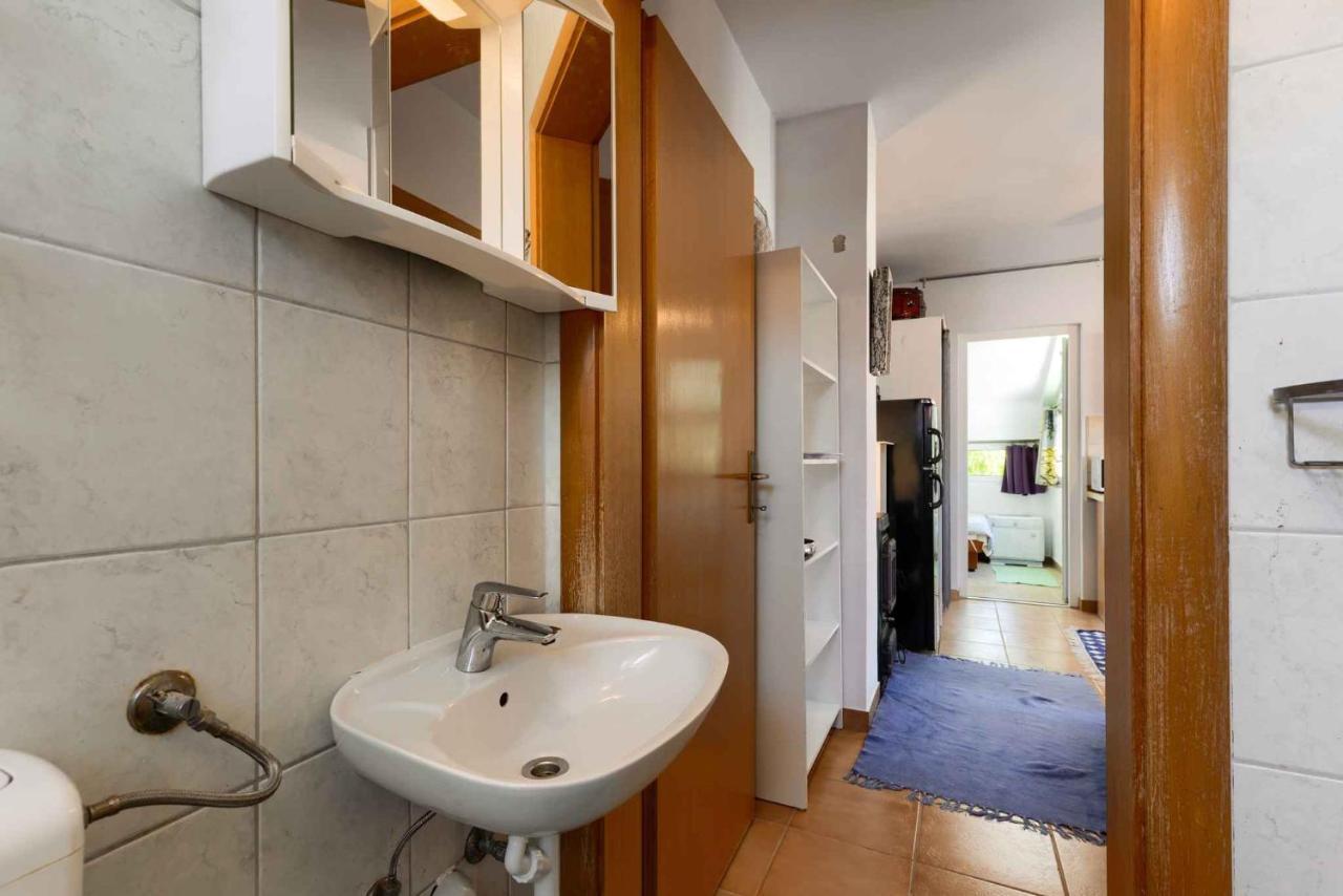 Apartments In Vir/Insel Vir 34750 Bagian luar foto