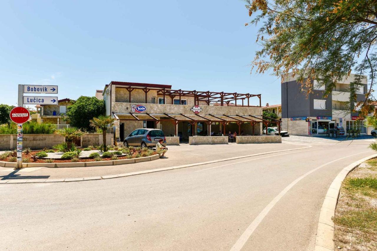 Apartments In Vir/Insel Vir 34750 Bagian luar foto